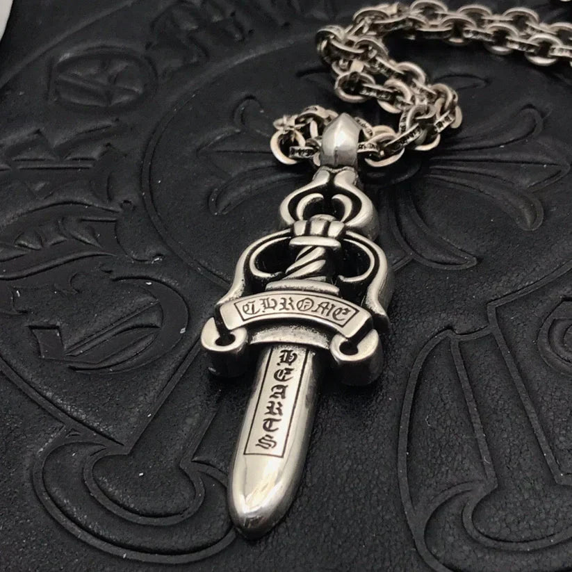 CH LOGO NECKLACE -6